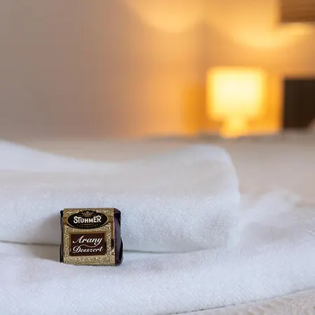 Laza Napok - 1 アパート