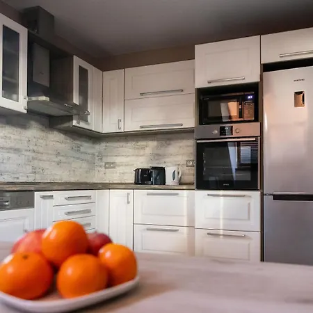 アパート Laza Napok - 1 *