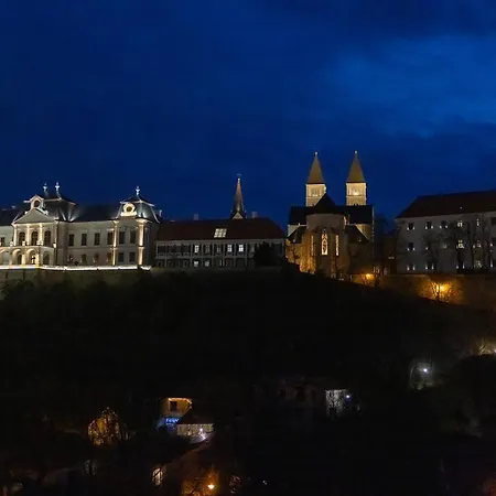 アパート Laza Napok - 1